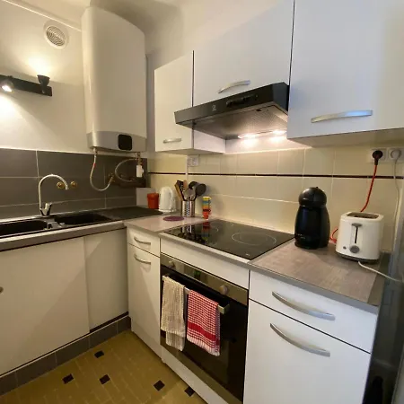 C048 Spacieux Proche Plages Et Palais Apartman