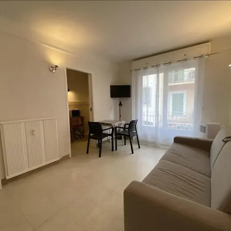 C048 Spacieux Proche Plages Et Palais Апартаменты Канны